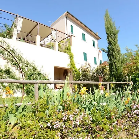 Charming Cottage, In The Village Of Holiday home Lari