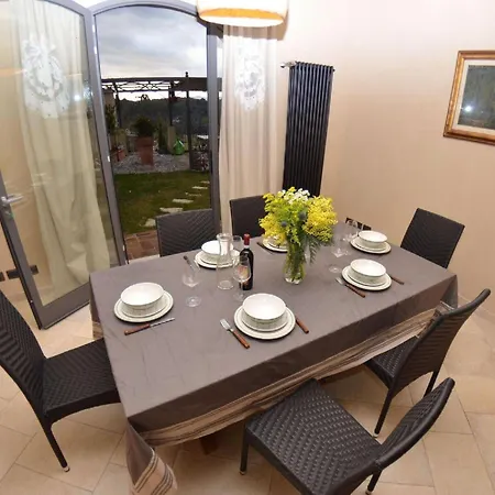 Tuscan Retreat In Aiale *